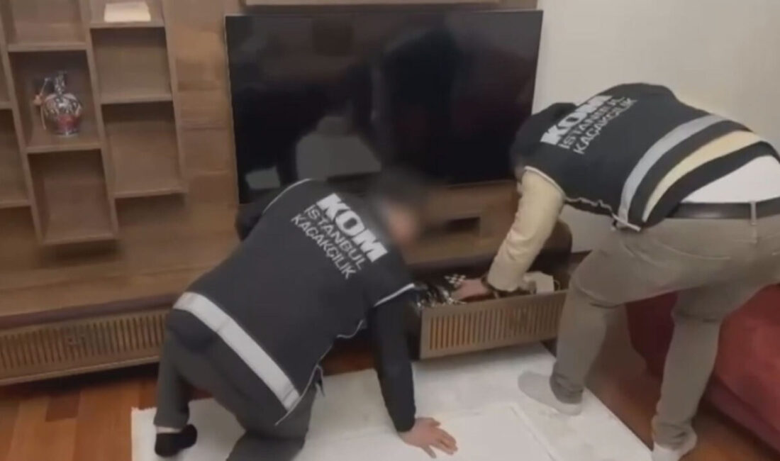 Emre KURT / İSTANBUL, – İstanbul merkezli 12 ilde FETÖPDY’ye