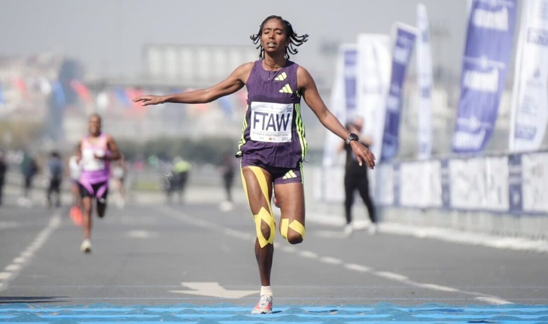İSTANBUL, – BU yıl 21’incisi düzenlenen İstanbul Yarı Maratonu’nu erkeklerde