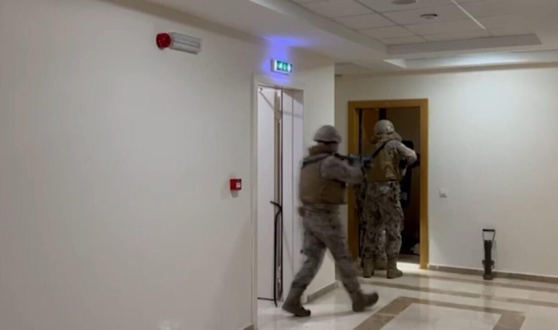 İSTANBUL, – İSTANBUL’da, DEAŞ silahlı terör örgütüne yönelik yapılan operasyonda