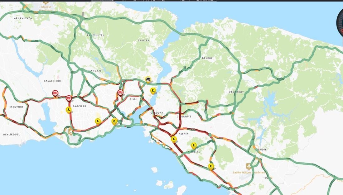 Özgür EREN/İSTANBUL, – İSTANBUL’da haftanın ilk iş gününde trafik yoğunluğu
