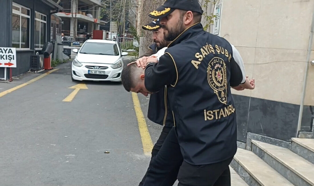 Ali AKSOYER/İSTANBUL, KARTAL’da evinde tek başına bulunan Ruhan Çalu(59)’yu bıçaklayarak