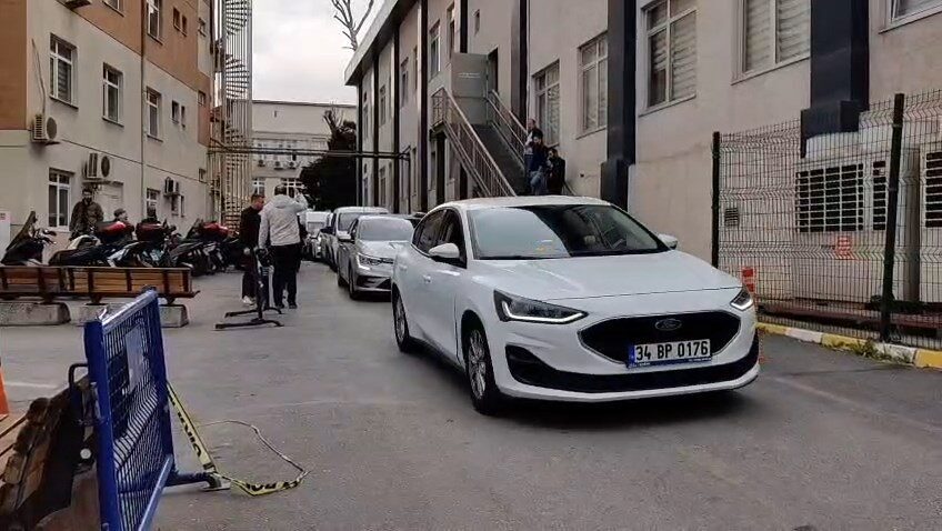 İSTANBUL, – İSRAİL Konsolosluğu önünde çıkan çatışmada polislerin müdahale görüntülerini