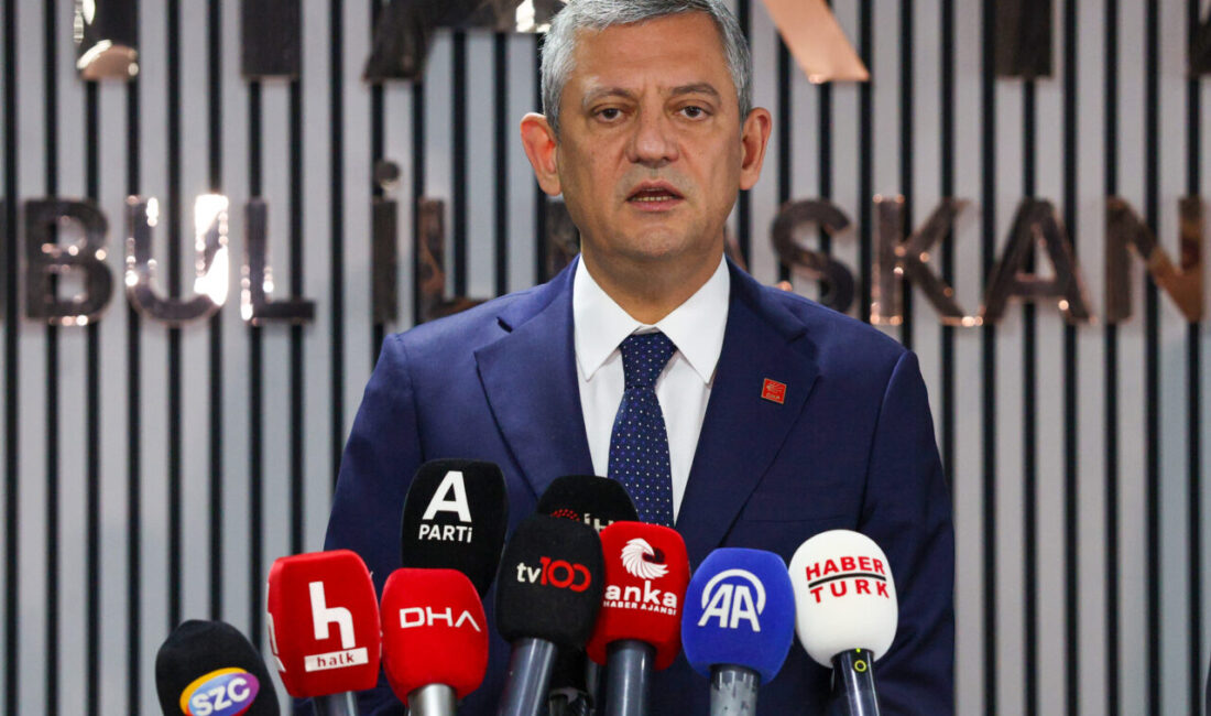 Gülseren KARAPINAR-Mehmet ALA/İSTANBUL, – CHP Genel Başkanı Özgür Özel, Anahtar