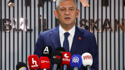 Gülseren KARAPINAR-Mehmet ALA/İSTANBUL, – CHP Genel Başkanı Özgür Özel, Anahtar