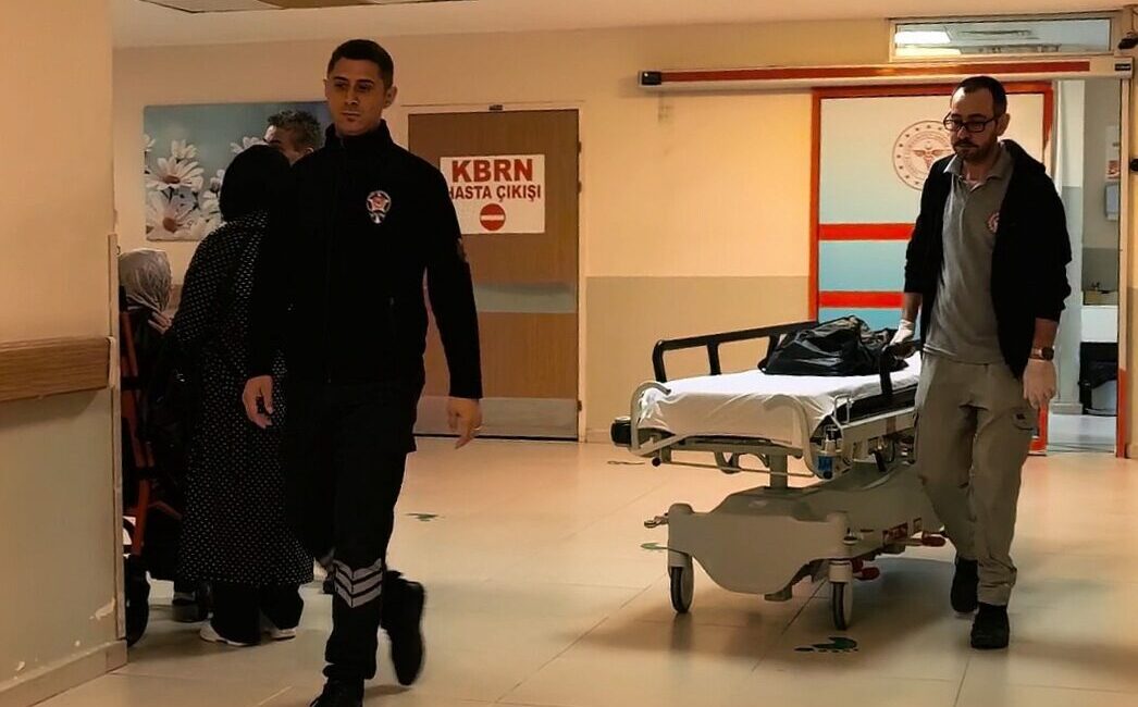 Yavuz YILMAZ/İNEGÖL (Bursa), -BURSA’nın İnegöl ilçesinde annesinin emzirip uyuttuğu 2