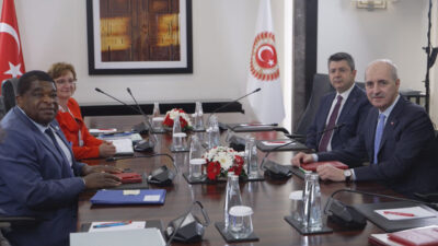 İSTANBUL, – Türkiye Büyük Millet Meclisi Başkanı Numan Kurtulmuş, 15-19