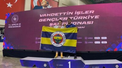 Yiğithan HÜYÜK/BURSA, – BURSA’da yaşayan Selçuk Efe Şentürk (18), 7