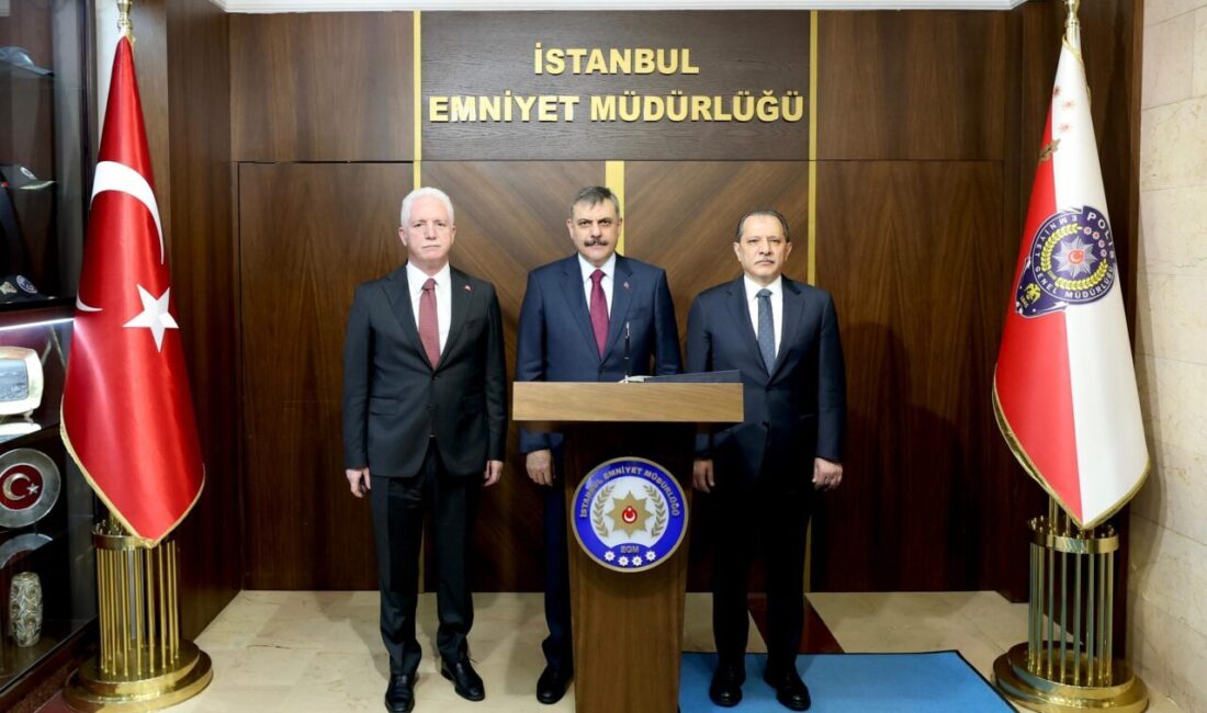 İSTANBUL, -İÇİŞLERİ Bakanı Mustafa Çiftçi, 1 Mayıs Emek ve Dayanışma