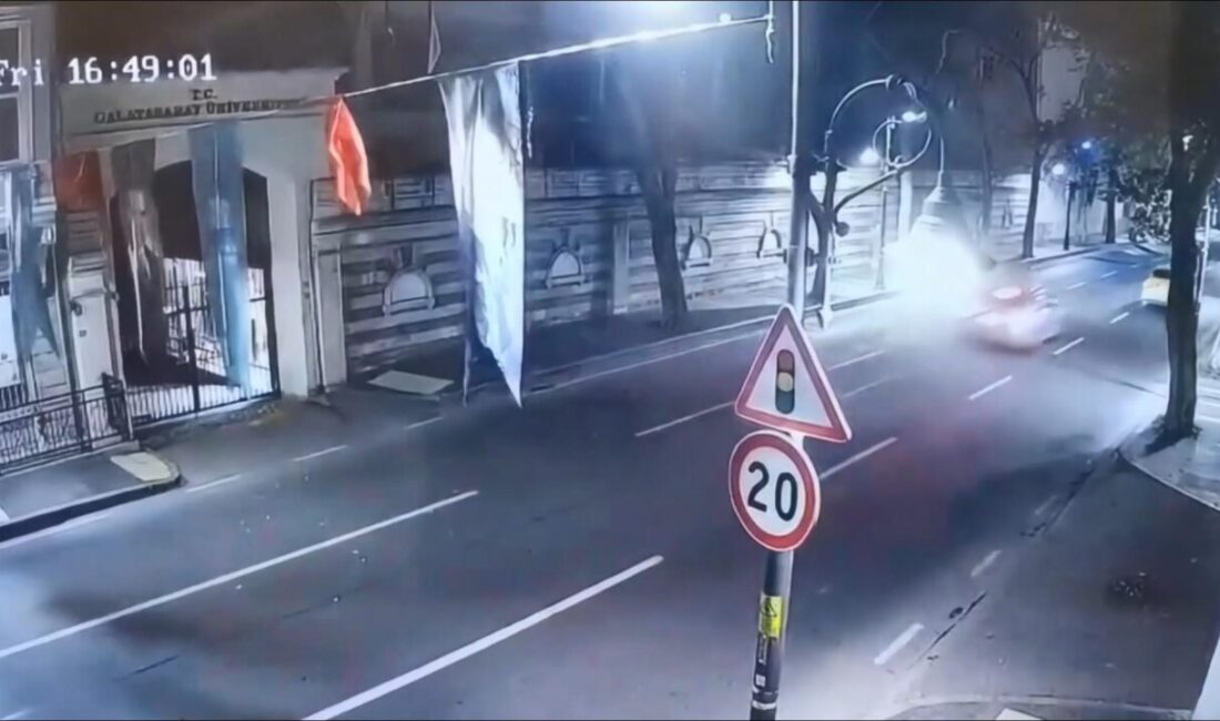 Doğan Can CESUR / İSTANBUL – BEŞİKTAŞ’ta iki otomobilin kafa
