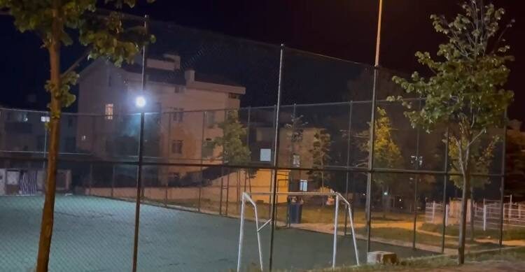 Baran AKKAYA-Derya EVREN KORKMAZ/İSTANBUL, -BÜYÜKÇEKMECE’de iki grup arasında çıkan tartışma