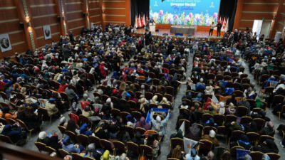 İSTANBUL, – CUMHURBAŞKANI Recep Tayyip Erdoğan, AK Parti İstanbul İl