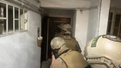 Özgür EREN / İSTANBUL, (DHA9)-İstanbul’da hazırladıkları sahte belgelerle yabancı uyruklu