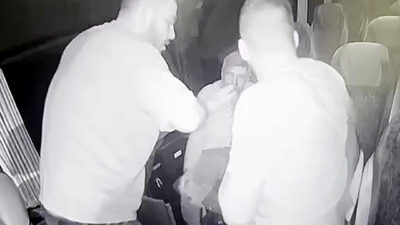 Anıl ATAR-Yaşar SERİNTÜRK/ADANA, – ADANA’da kaza yaptıkları minibüste yaralandığı öne