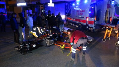 Ünsal YÜCEL/ KEŞAN(Edirne), – EDİRNE’nin Keşan ilçesinde kamyonetle çarpışan motosikletteki