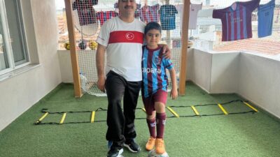 Yağmur ÖNGÜN/İZMİR, -İZMİR’de geceleri fırında, gündüzleri de işlettiği büfede çalışan