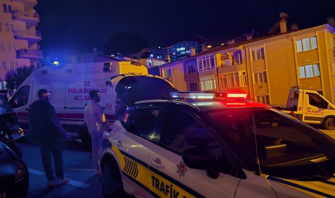 Özgül ATABEY/ MUDANYA(Bursa), – BURSA’nın Mudanya ilçesinde yolun karşısına geçerken