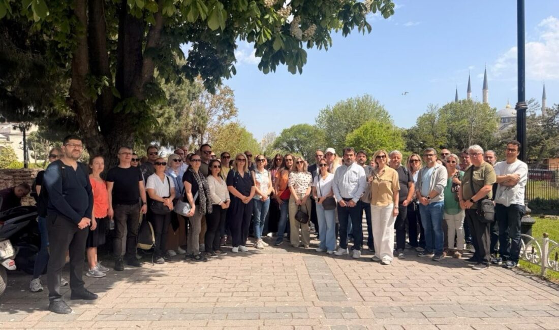 Tuğçe SEZER ODABAŞI-Hadican EROL/İSTANBUL – ÖZEL İtalyan Lisesi’nde toplu iş