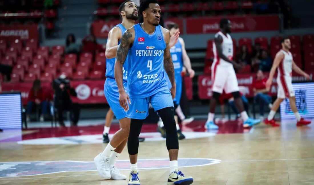 İZMİR, – TÜRKİYE Sigorta Basketbol Süper Ligi’nde son hafta üçlü