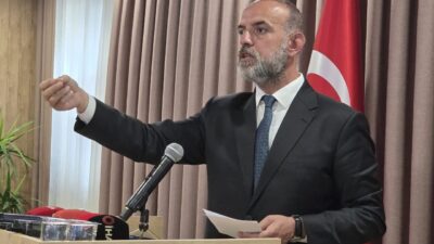İSTANBUL, – SANCAKTEPE Belediye Başkanı Alper Yeğin, “Anıtın sökülmesi talimatını
