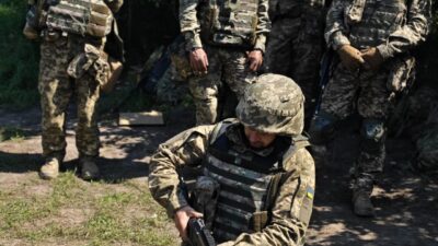 Kübra SONKAYA-Emirhan YÜZÜGÜLDÜ/UKRAYNA, -UKRAYNA-Rusya sınır hattına 20 kilometre mesafedeki Sumi’de