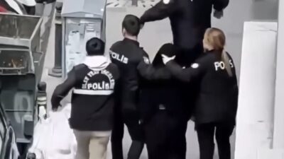 Doğan Can CESUR / İSTANBUL – ŞİŞLİ’ de Menekşe K.