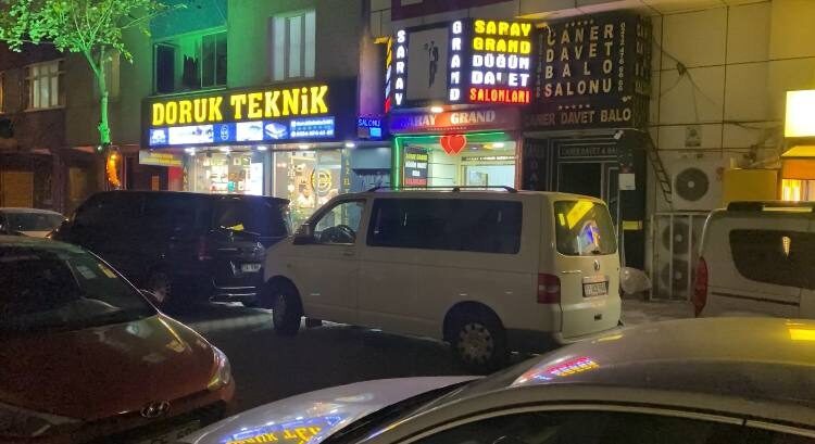 Armağan GÖKMEN- Emin YEŞİL/İSTANBUL, – SULTANGAZİ’de düğün salonunda çalışan kadınlara