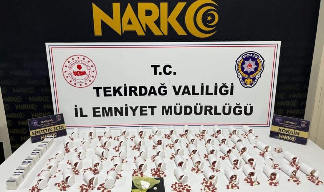 Abdullah YALÇIN/TEKİRDAĞ, – TEKİRDAĞ’da, polisin, ‘torbacı’ tabir edilen, sokakta uyuşturucu