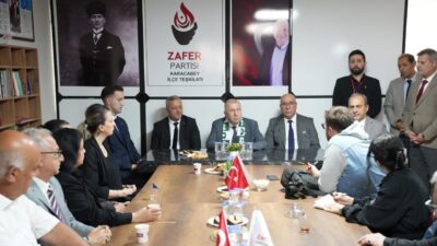 Yasin KESKİN/Karacabey (Bursa), – ZAFER Partisi Genel Başkanı Ümit Özdağ,