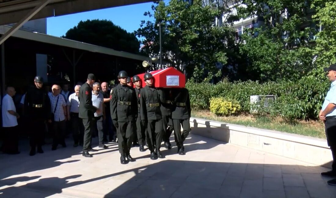 İsa ALMAÇAYIR/İSTANBUL, – ANKARA’da belediye otobüsü ve hafif ticari aracın
