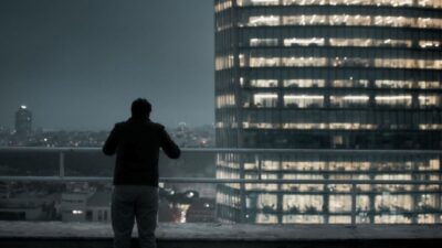 İSTANBUL, – YÖNETMENLİĞİNİ Mesut Gengeç’in yaptığı ‘Bağ Bozumu’ uzun metraj