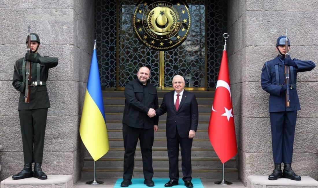 ANKARA, – MİLLİ Savunma Bakanı Yaşar Güler, Ukrayna Savunma Bakanı
