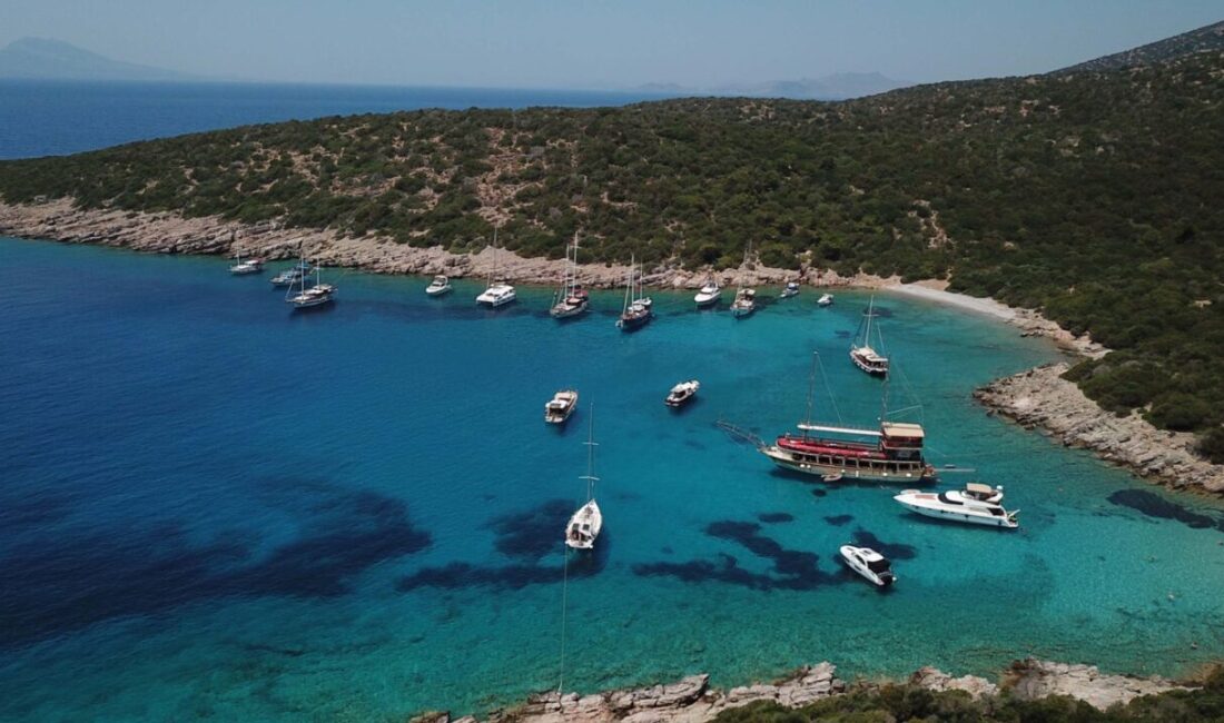 Fırat AKAY/BODRUM (Muğla), -MUĞLA’nın turizm cenneti ilçesi Bodrum’un masmavi koylarındaki