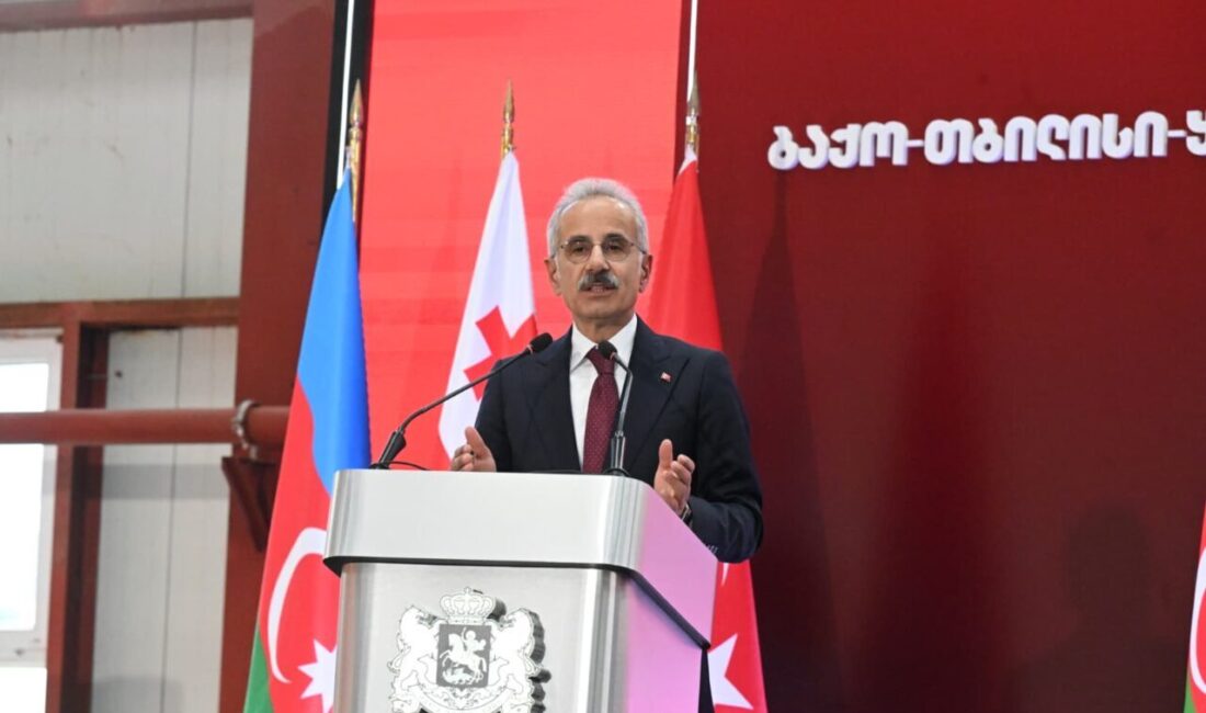 GÜRCİSTAN, – ULAŞTIRMA ve Altyapı Bakanı Abdulkadir Uraloğlu, “Bakü-Tiflis-Kars Demir