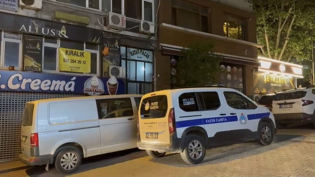 Vehbi DEMİR / İSTANBUL, – FATİH’te iddiaya göre Ufuk Sirel