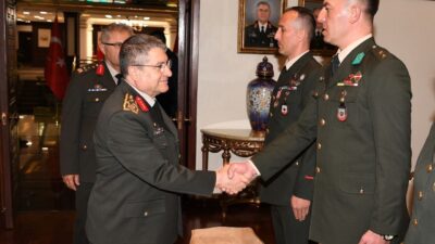 Ruken KADIOĞLU/ANKARA, – GENELKURMAY Başkanı Orgeneral Selçuk Bayraktaroğlu, Türk Kara