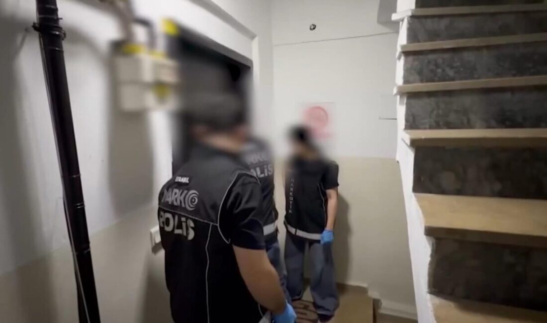 İSTANBUL, – İSTANBUL’da düzenlenen uyuşturucu operasyonunda 4 şüpheli yakalanarak gözaltına