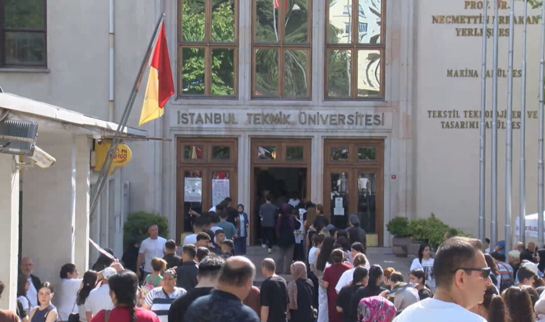 İstanbul’da YKS heyecanı İsa ALMAÇAYIR- Hasan YILDIRIM- Emre KURT /