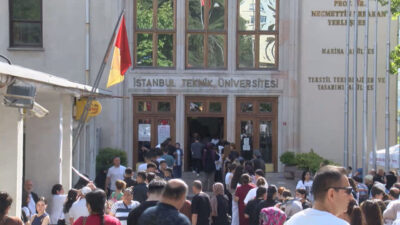 İstanbul’da YKS heyecanı İsa ALMAÇAYIR- Hasan YILDIRIM- Emre KURT /