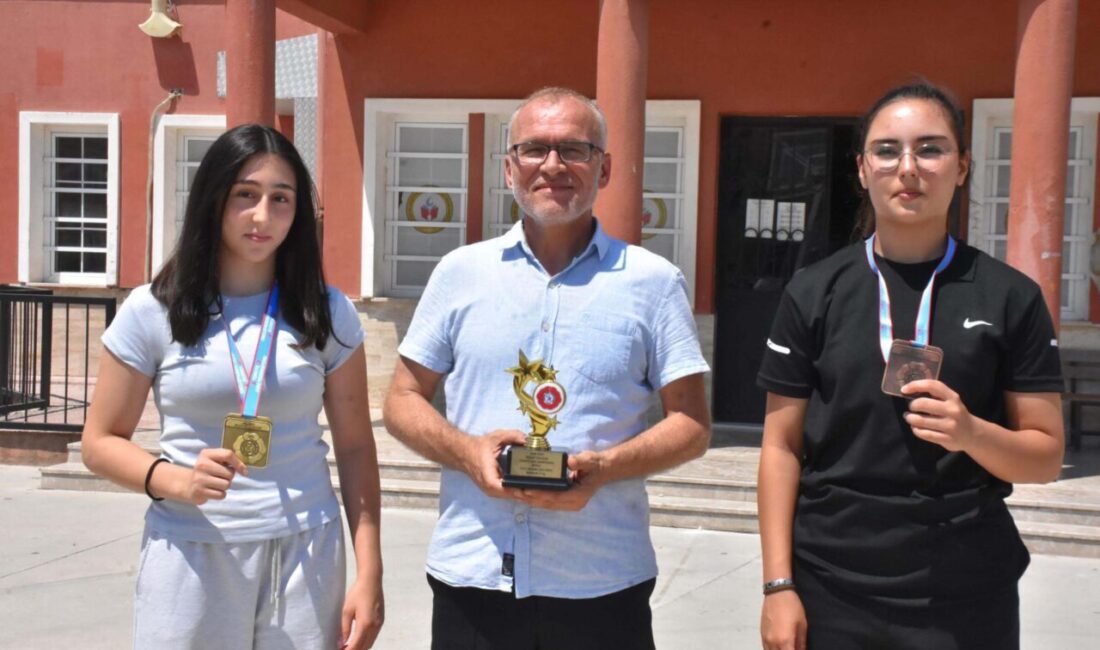 Nevra UÇKAÇ/İZMİR, – İZMİR’in Gaziemir ilçesindeki Şehit Er Selahattin Şener