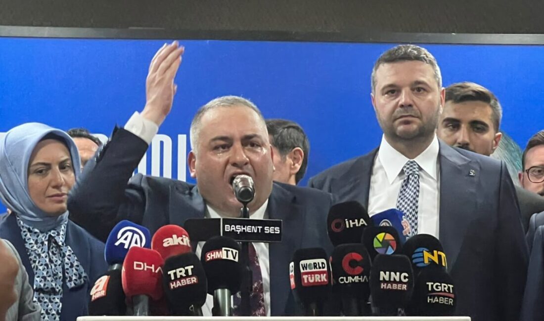 Mikail KARAMAN/ ANKARA, – AK Parti’ye katılan Keçiören Belediye Başkanı