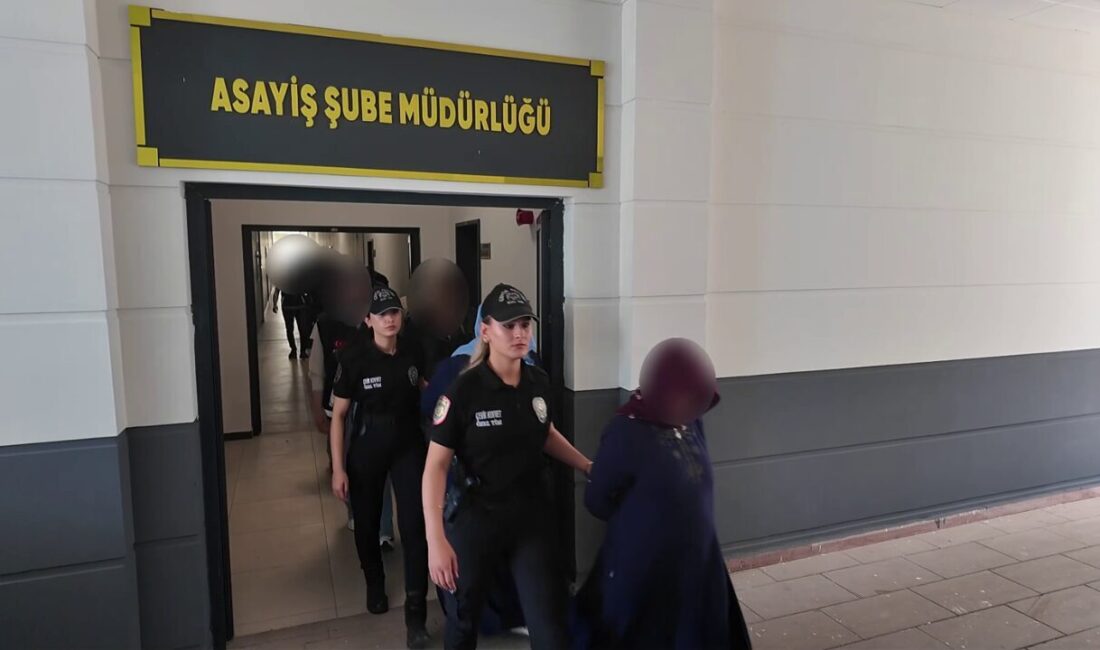 Erol POLAT/GEBZE(Kocaeli), – KOCAELİ merkezli 4 ilde düzenlenen fuhuş operasyonunda
