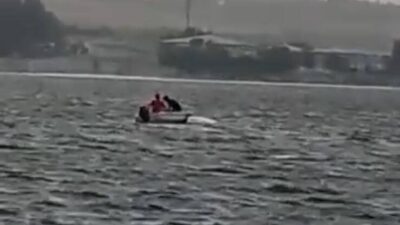 Baran AKKAYA-Altunay TUGA/İSTANBUL, – KÜÇÜKÇEKMECE Gölü’nde etkili olan rüzgar nedeniyle