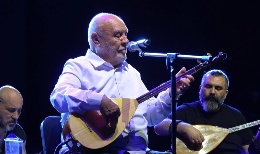 Barış YILMAZ/BURSA, – BURSA’da düzenlenen 9’uncu Uluslararası Nilüfer Caz Festivali