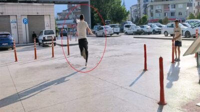 Yavuz YILMAZ/İNEGÖL (Bursa), – BURSA’nın İnegöl ilçesinde kimlik kontrolü sırasında