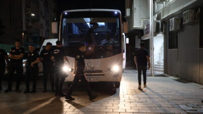 Mustafa İÇ/İZMİR, – İZMİR’in Seferihisar Belediyesi’ne yönelik düzenlenen operasyon kapsamında