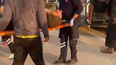 Emre EFE/POLATLI (Ankara), – ANKARA’nın Polatlı ilçesinde sürücüsünün kontrolünü yitirdiği