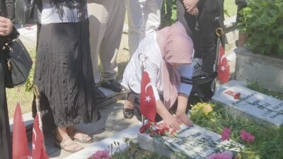 Vehbi DEMİR /İSTANBUL, – Fatih Vezneciler’de 2016’da Çevik Kuvvet araçlarının