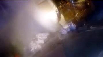 İhsan DÖRTKARDEŞ/İSTANBUL, – AVCILAR’da, İSKİ ekibinin yaptığı çalışma sırasında kepçenin