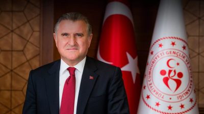 Mikail KARAMAN/ANKARA, – GENÇLİK ve Spor Bakanı Osman Aşkın Bak,