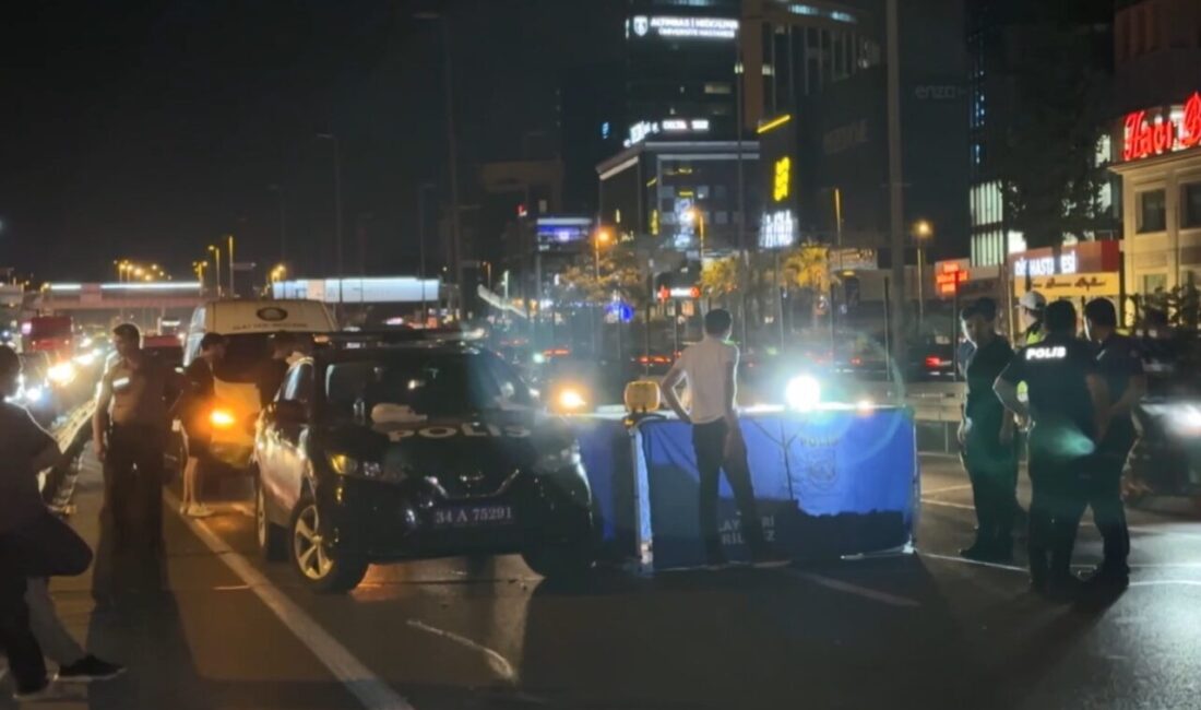 Soner HASIRCIOĞLU/İSTANBUL, – BAKIRKÖY D-100 kara yolunda karşıdan karşıya geçmeye